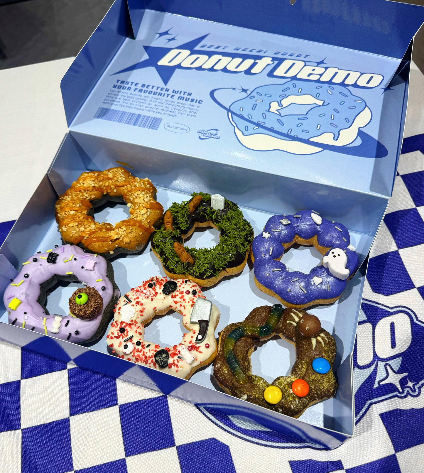 🖤 2025 Halloween 6 Mochi Donut Box Set 萬聖節六個冬甩套裝 🖤